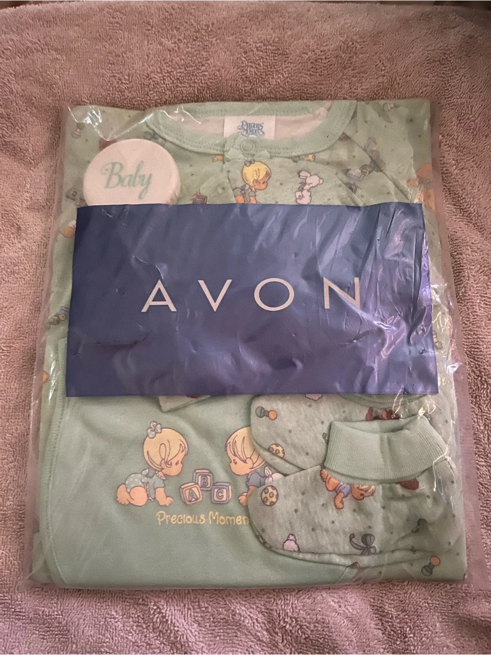Avon Precious Moments Baby Mint Green Kids Layette Set